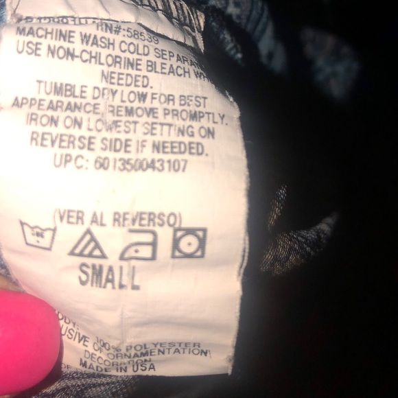 Gorgeous form fitting slimming dress - Picture 4 of 4